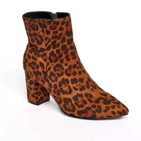 SMASH Chiku Chunky Heels - Picture 2 of 7